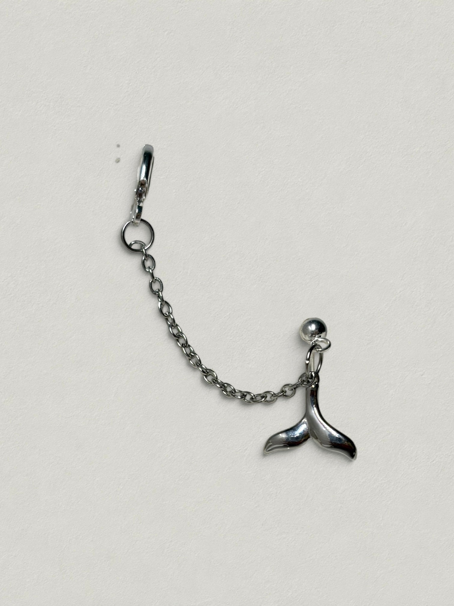 Whale Tail Cartilage Earring