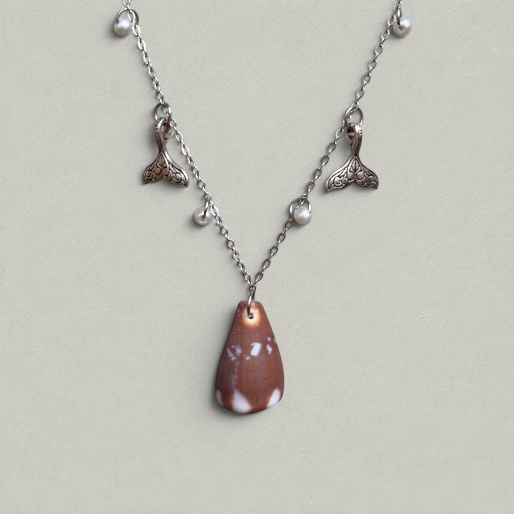 Drift Pearl Whale Necklace