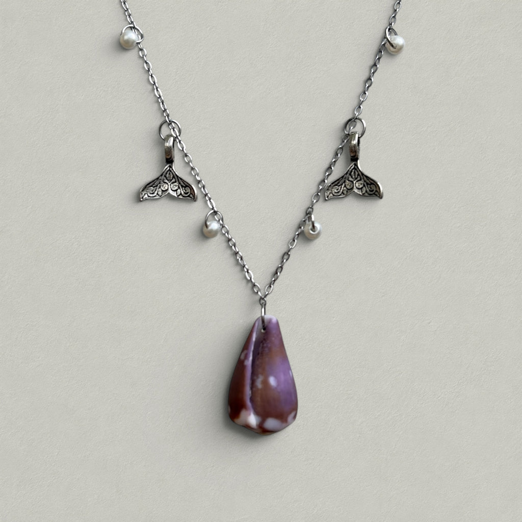 Drift Pearl Whale Necklace